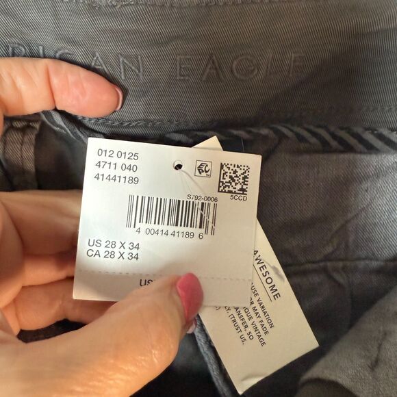 American Eagle Original Straight Lived in Khakis Gray Men's Size 28 x 34 - Picture 12 of 12